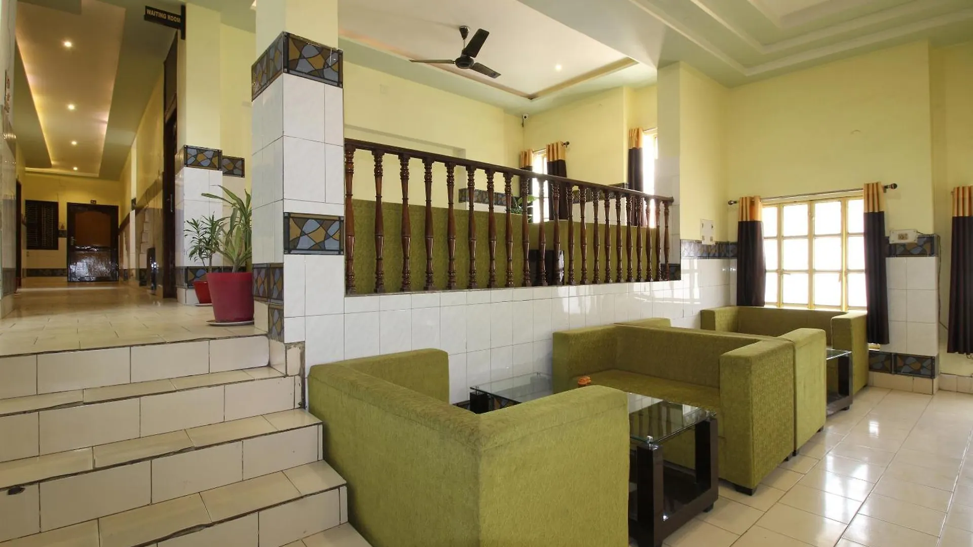 Hotel O Blue Diamond Варанаси