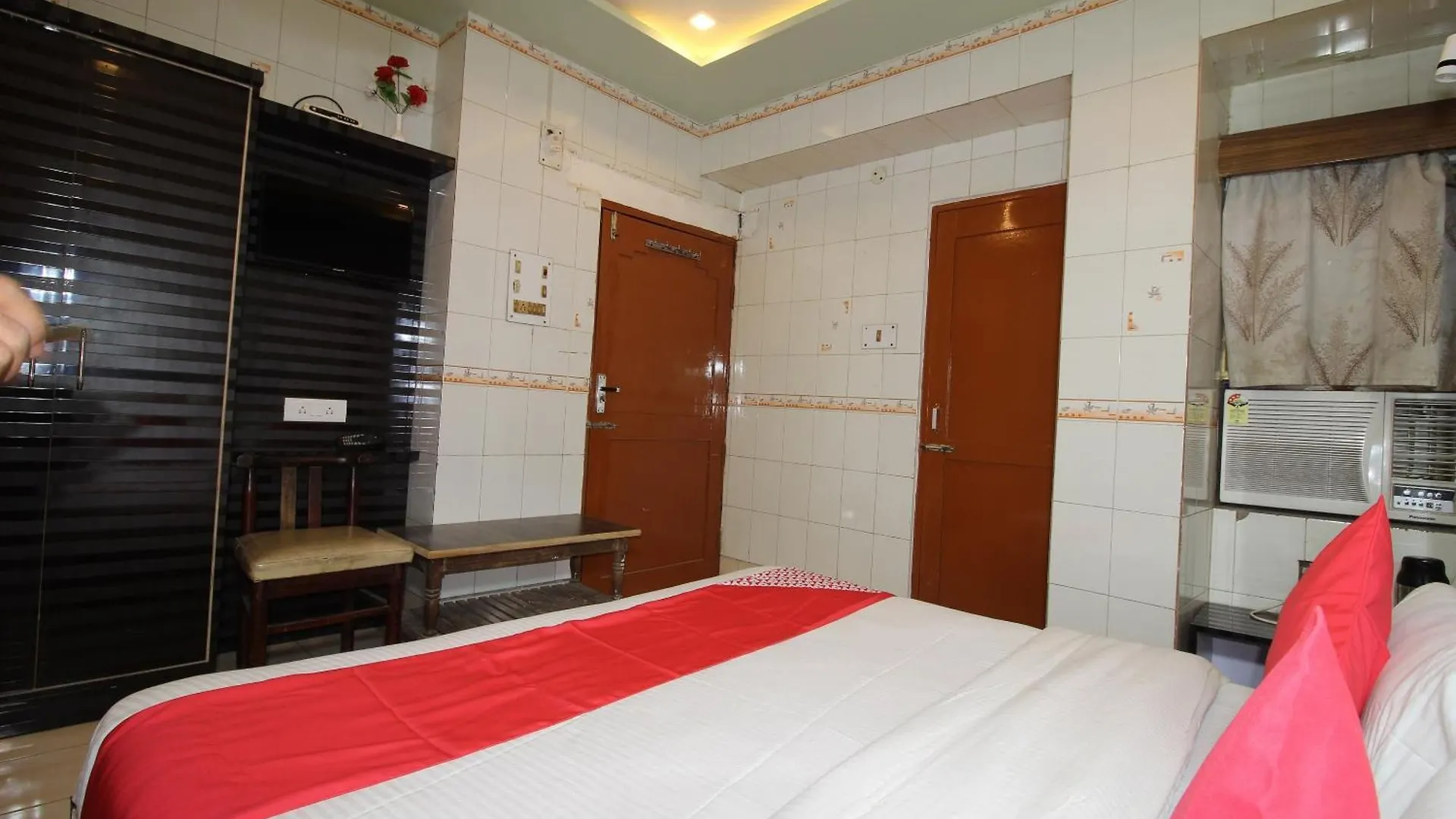 Hotel O Blue Diamond Varanasi