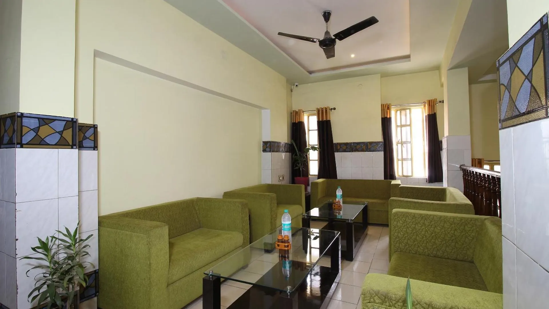 Hotel O Blue Diamond Varanasi