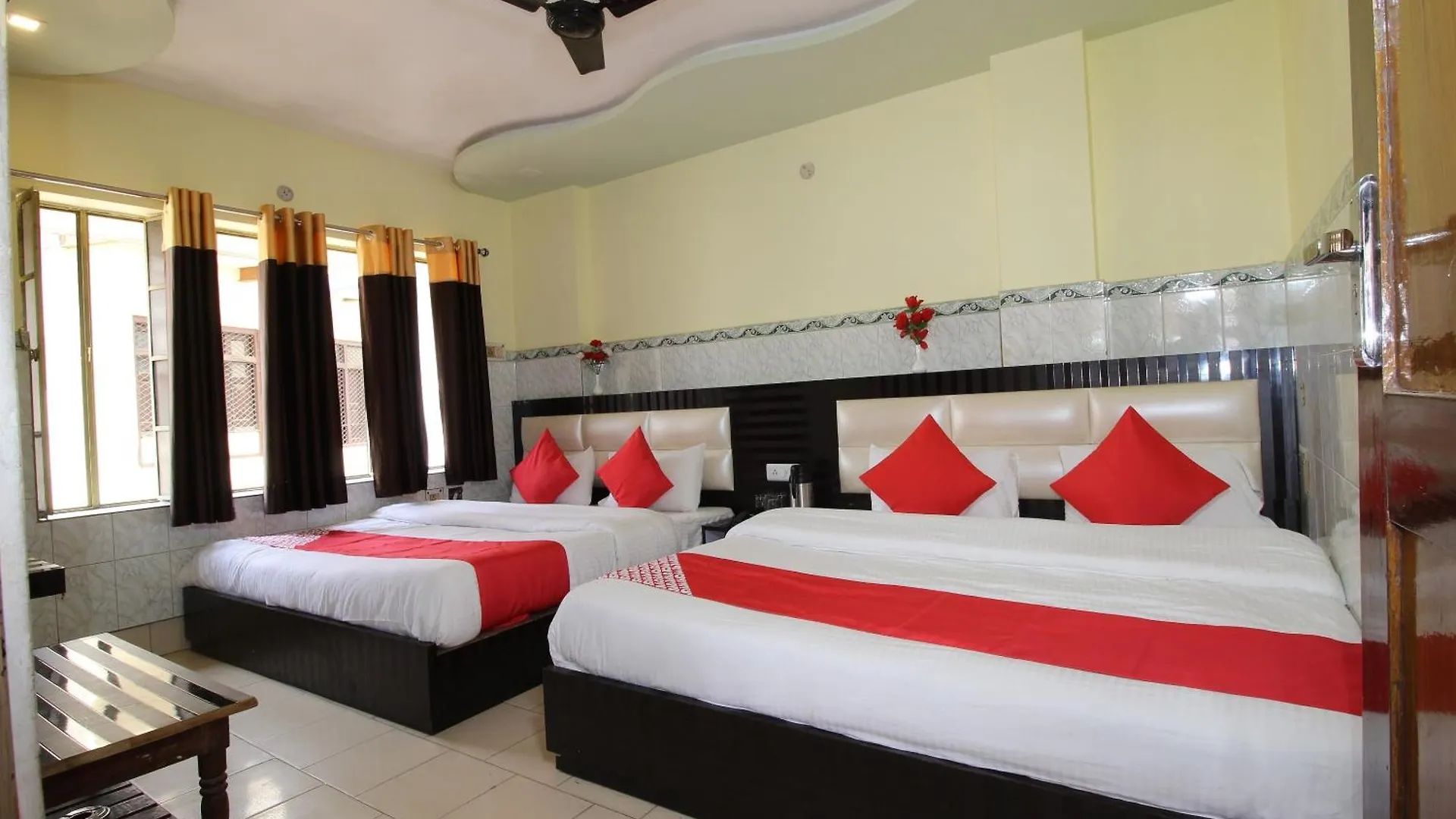 Hotel O Blue Diamond Varanasi